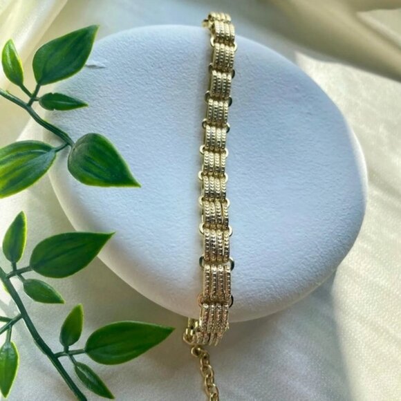 Chain Bracelet 14k Gold Plated Luxury Design - Picture 9 of 14